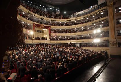 opera inside